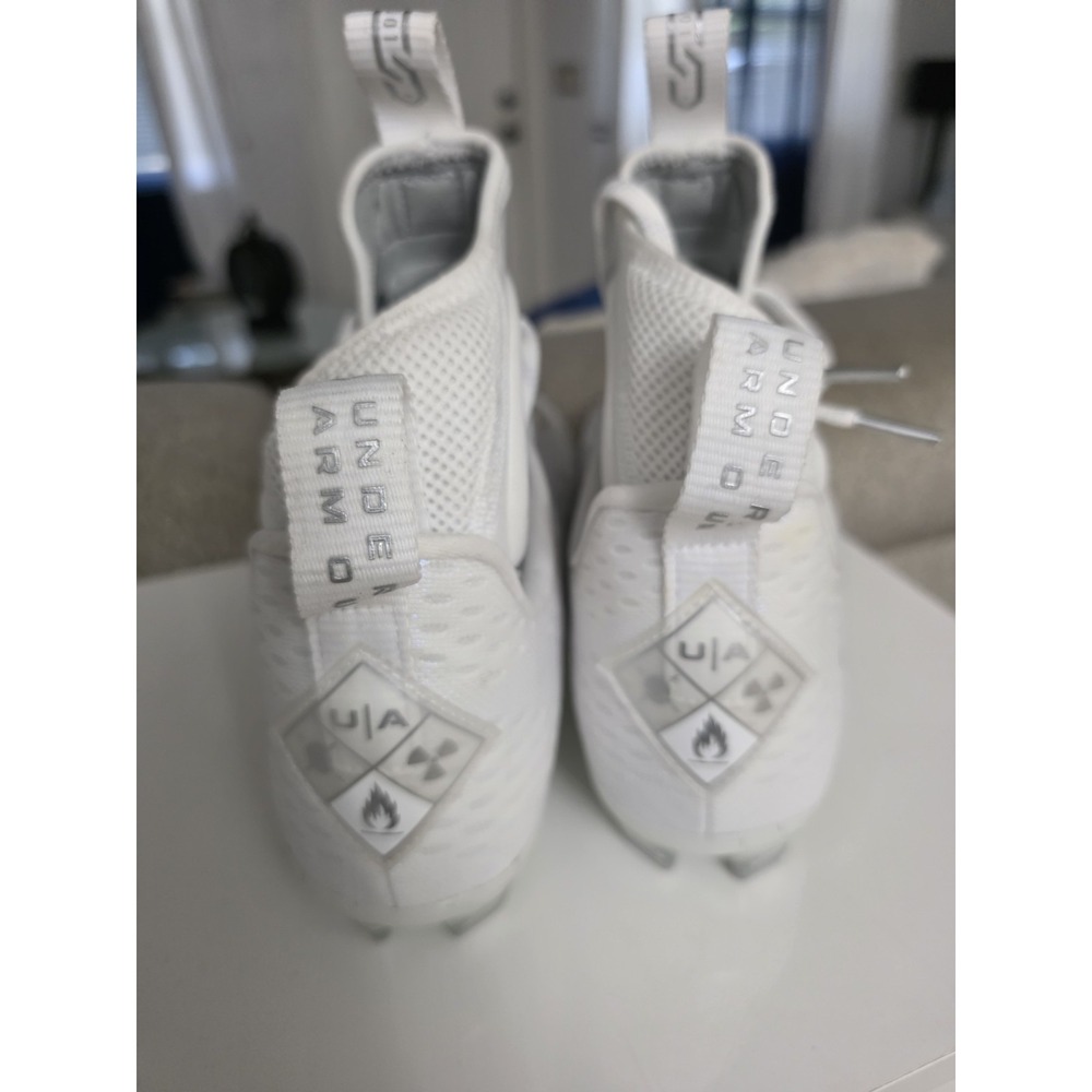 Under Armour UA Spotlight Lux MC 2.0 Football Cleats 3025082-100 Men's Size 12 - Picture 3 of 5